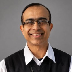 Dr Shantanu Das